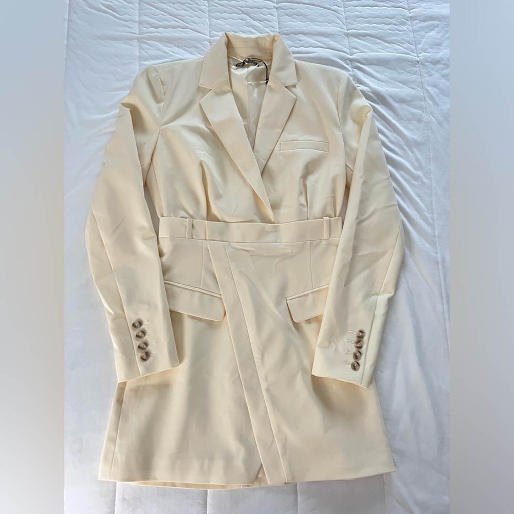 Zara blazer dress. Size S. Never worn.